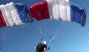PARACHUTISME - CHAMPIONNATS DU MONDE DUBAI 2012 : VOILE CONTACT à 2 - "FRANCE A - saut 3"