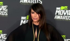 Kanye West aimerait épouser Kim Kardashian durant un mariage parisien extravagant