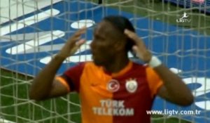 L'incroyable raté de Didier Drogba !