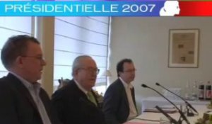 Présidentielle 2007 - Le Pen face aux lecteurs du Parisien: bande-annonce