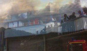 Violent incendie dans une entreprise désaffectée de Capécure à Boulogne-sur-Mer