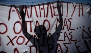En Grèce, les fonctionnaires manifestent contre un nouveau plan de réforme