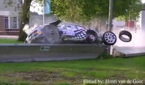 Enorme Crash d'une Porsche 964 pendant un rallye.