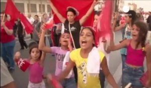 Tunisie : les islamistes d'Ennhada s'engagent à quitter...