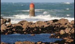 Brignogan (29). La côte finistérienne sous des bourrasques de vent