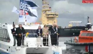 Tonnerres de Brest. Hollande, Trierweiler et Thilleman sont sur un bateau