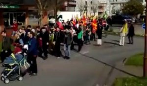 Manif anti fasciste à Chartres-de-Bretagne