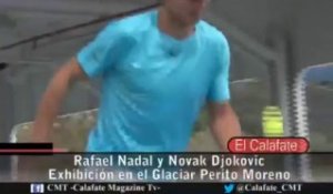 Tennis : Rafael Nadal et Novak Djokovic jouent au bord d'un glacier en Argentine