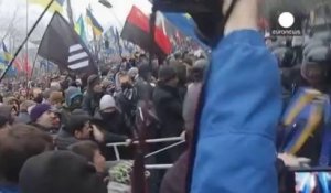 Ukraine : manifestation pro-européenne sans précédent depuis la Révolution orange
