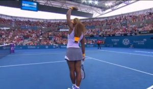 Brisbane - Serena retrouvera Sharapova en demies