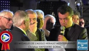 AGDE - 2014 - Christian VAYSSIERE honoré de la médaille de la Communauté d'Agglomération HERAULT MEDITERRANNEE