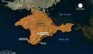 Crimée: de mystérieux hommes armés occupent des sites stratégiques