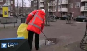 Pays-Bas : contre de la bière, ces alcooliques ramassent des ordures