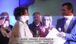 CAP D'AGDE - 2014 - Marie-Chantal PERRET recoit un  EPHEBE D'HONNEUR 2014 de la VILLE d'AGDE