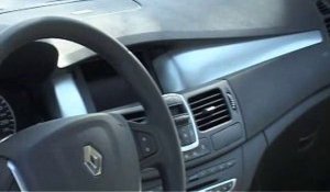 Essai Renault Laguna Coupé 3.0 dCi 4Control