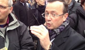 Sur le marché avec  Stéphane Saint-André, maire candidat aux municipales 2014