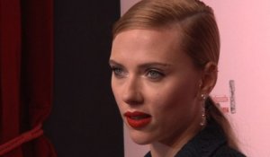 César 2014 : les stars françaises parlent de Scarlett Johansson