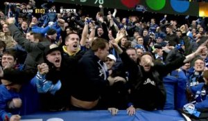 Belgique - Le Club Brugge célèbre sa victoire avec l'ours Béné