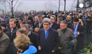 Ukraine : "la Russie risque l'isolement" prévient Kerry