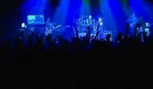 Indochine régale ses fans à la Cigale lors d'un concert émouvant - 29/03