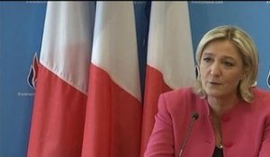 Nomination de Manuel Valls à Matignon: un "choix étrange", pour Marine Le Pen - 31/03