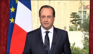 Hollande annonce un "gouvernement de combat" avec Valls