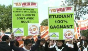 Paris: Une manifestation pour travailler le dimanche