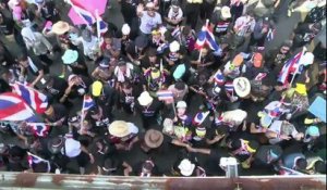 Thaïlande: Des manifestants réclament le départ de la Première ministre