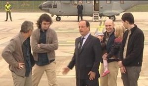Hollande à Villacoublay: la libération des otages est "un jour de joie pour la France" - 20/04