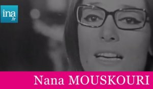 Nana Mouskouri "L'enfant au tambour" (live officiel) - Archive INA