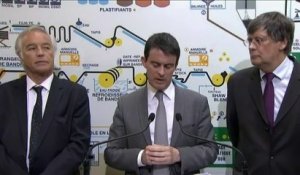 Plan d'économies : Valls annonce une "mesure forte" pour les "petites retraites"