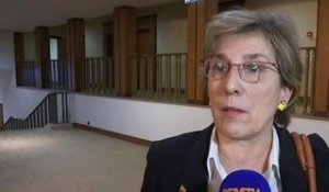 Emue, Marie-Noëlle Lienemann accuse Valls de "s'assoir sur le projet du PS" - 29/04