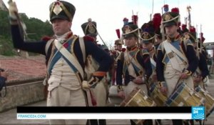 Histoire : des passionnés célèbrent, en costume, le bicentenaire de l'exil de Napoléon Ier