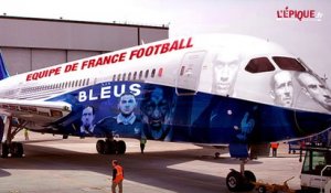 Découvrez l'avion de l'équipe de France pour le Mondial au Brésil !