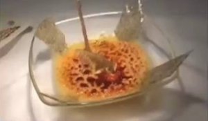 Recette de chef : crème brûlée à la réglisse et son caramel au pavot