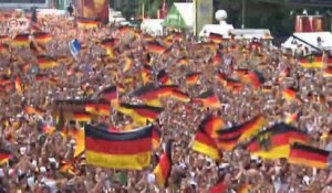Soccer World Cup - German Musicians in World Cup Fever | PopXport