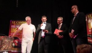 AGDE - 2014 - L'agathois Marc DEJOUX  gagne une CLIO au  Casino du Cap d'Agde