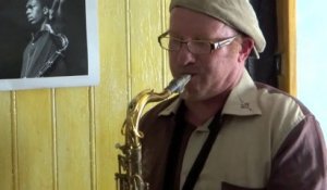 Meru  JB Moundelé, un saxophoniste aux saveurs d'Afrique et de jazz