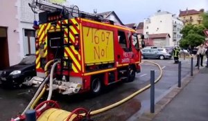 Important incendie dans le quartier Chorier Berriat a Grenoble (3)