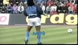 Maradona, génie, même à l’entrainement