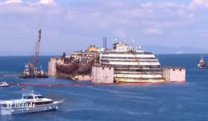 Timelapse : lentement, le « Costa-Concordia » s'extirpe de l'eau