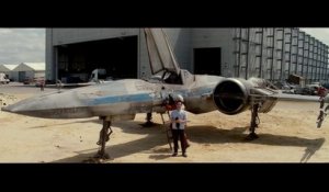 J.J. Abrams nous montre le nouveau X-Wing Fighter du futur Star Wars!