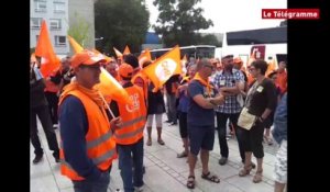 Lorient. Les salariés de Gad manifestent en marge du FIL