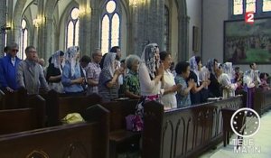 Le pape salué par une "ola" de 45 000 fidèles en Corée du Sud