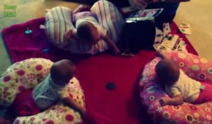 Des bébés triplets mort de rire - Compilation hilarante!