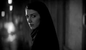 Bande-annonce : A Girl Walks Home Alone at Night VOST