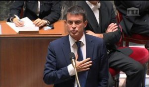 Valls à Jacob: "il y a quelques mois, il y avait deux groupes UMP"