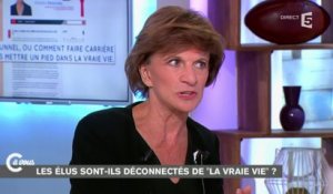 Michèle Delaunay tance les politiciens de carrière - C à vous - 16/09/2014