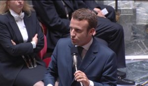 Gad: Macron présente ses "excuses les plus plates"