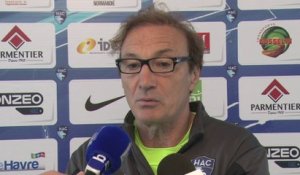 Avant AC Ajaccio - HAC, interview d'Erick Mombaerts